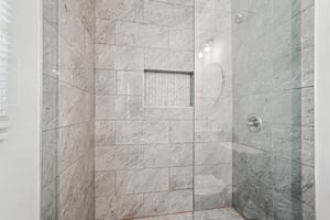 Kelso Dr SW-L0305-030.jpg