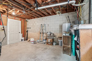 Kelso Dr SW-L0305-048.jpg