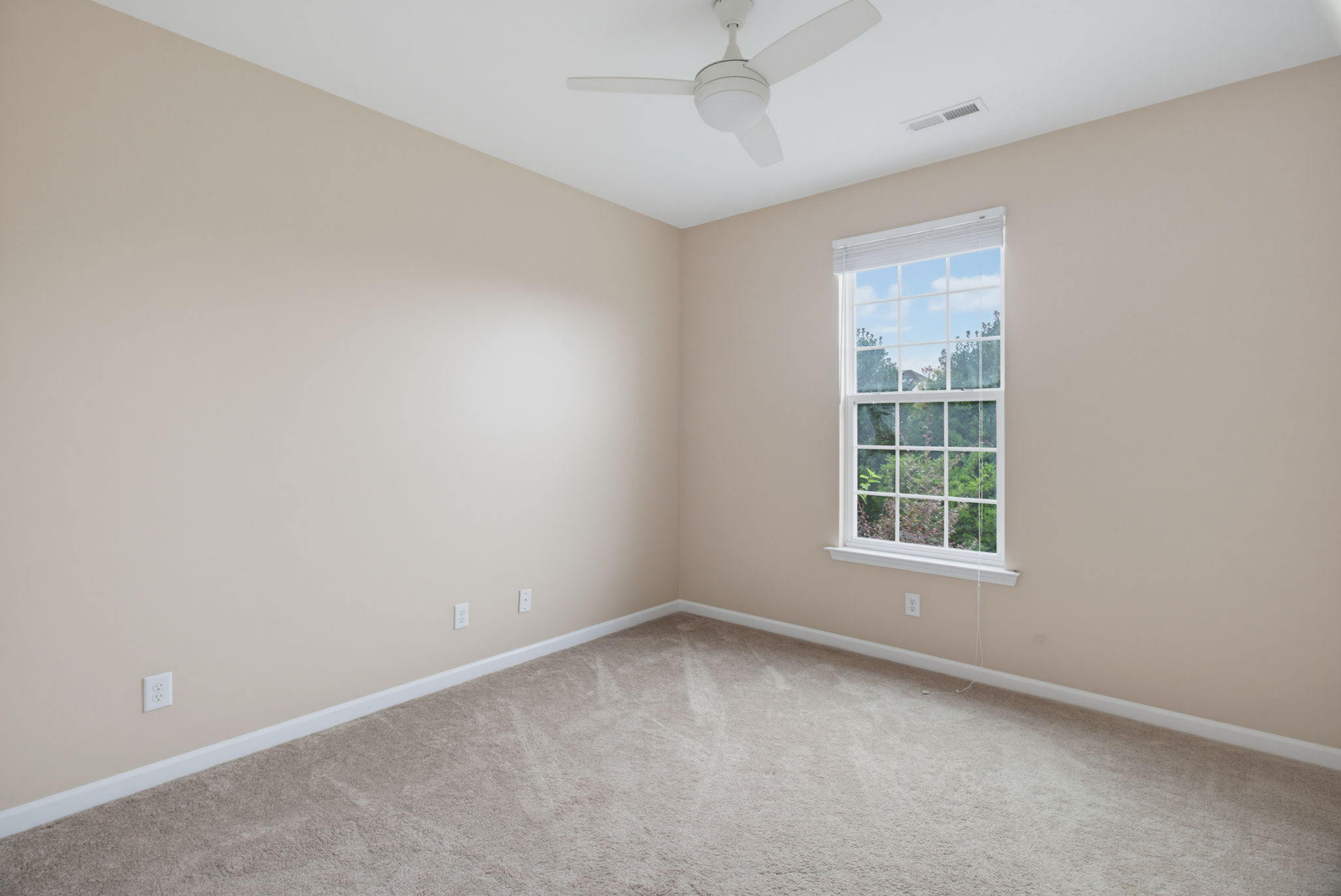119 Maryland Dr-23