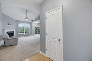 119 Maryland Dr-6