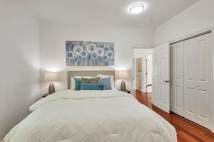 026_119 N Claremont St