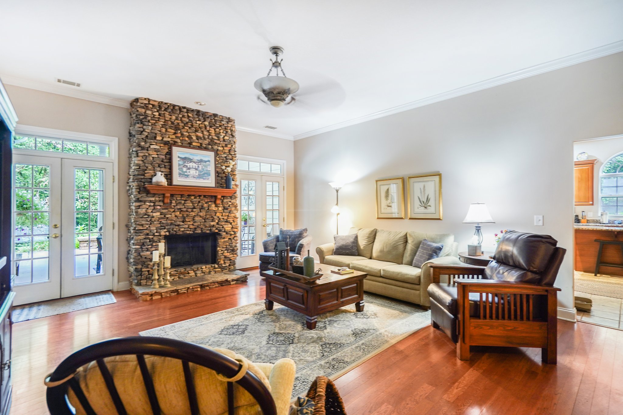 119 Pebble Creek Ln-S0408-007.jpg