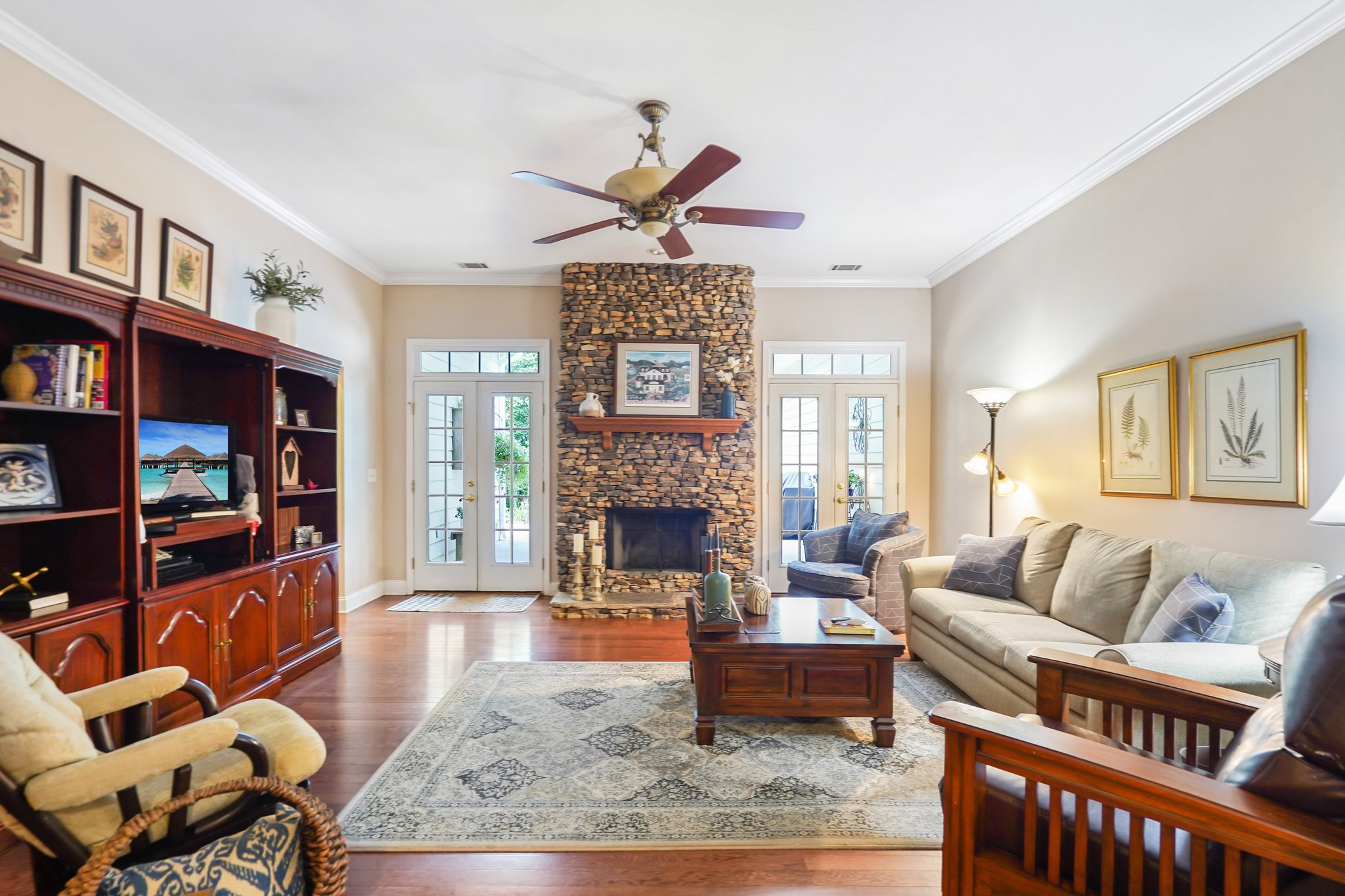 119 Pebble Creek Ln-S0408-008.jpg
