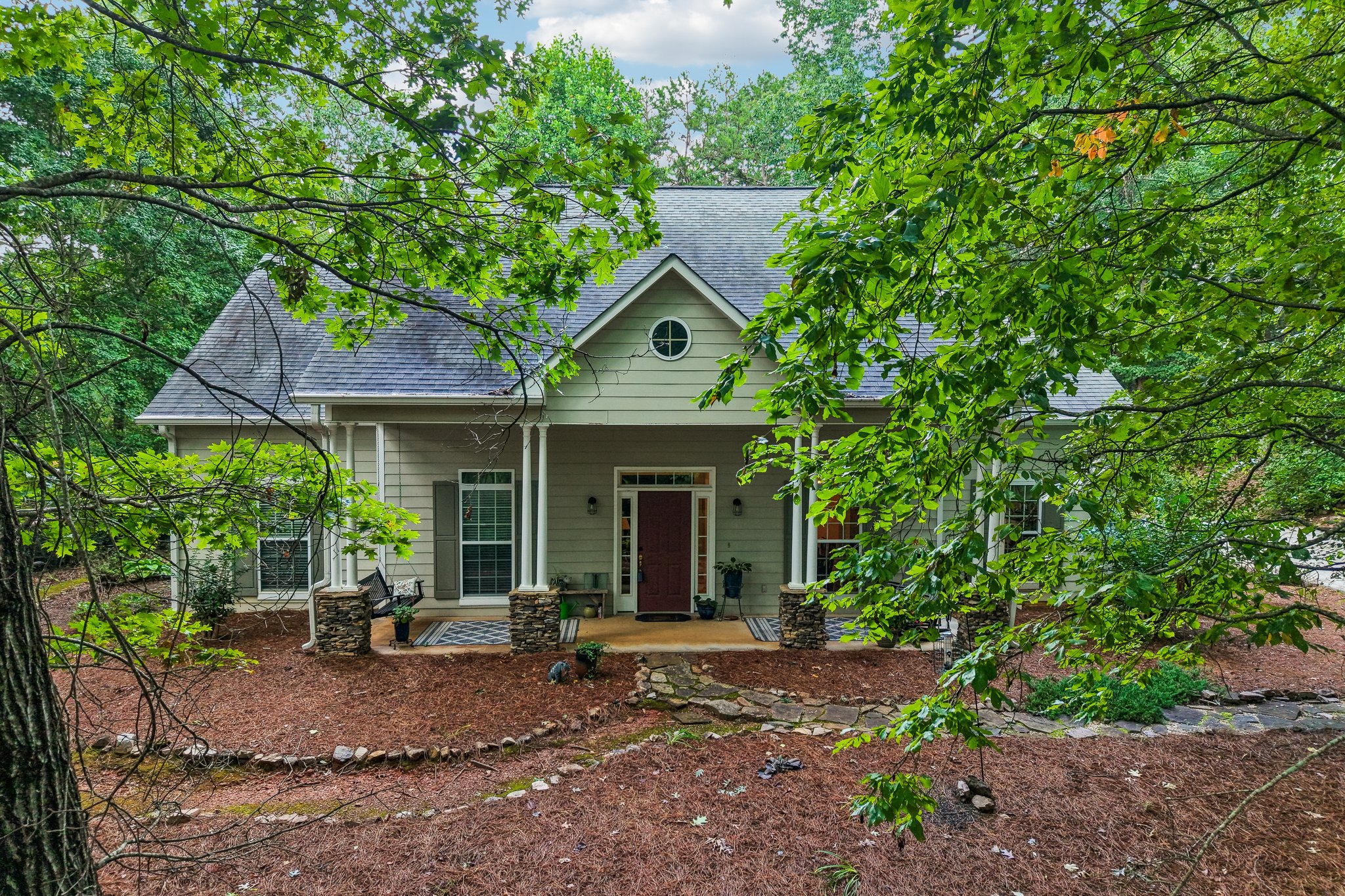 Pebble Creek Ln-S0408-001.jpg