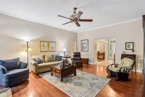 119 Pebble Creek Ln-S0408-010.jpg