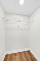Closet 4