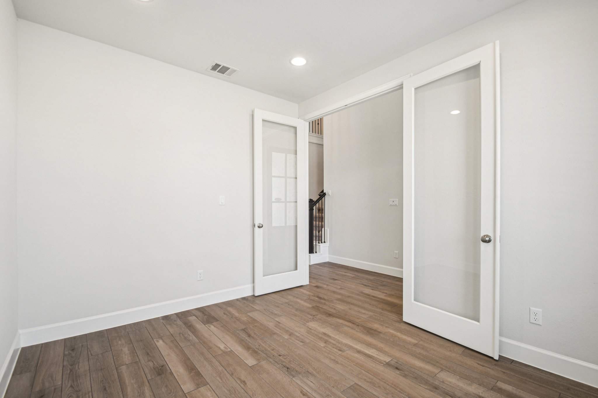 Rosemary Ct-S1610-012.jpg