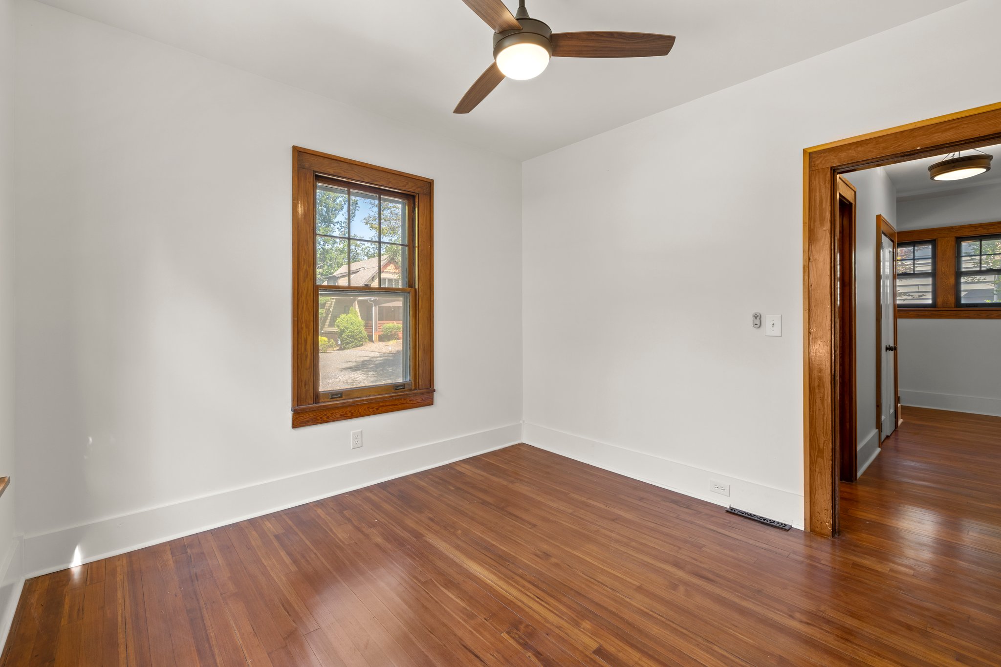 119 Unadilla Ave, Asheville, NC 28803, USA Photo 22