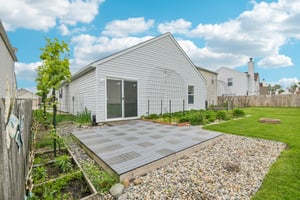 Village Green Dr-S3004-032.jpg