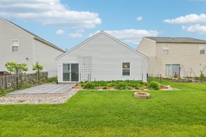Village Green Dr-S3004-033.jpg
