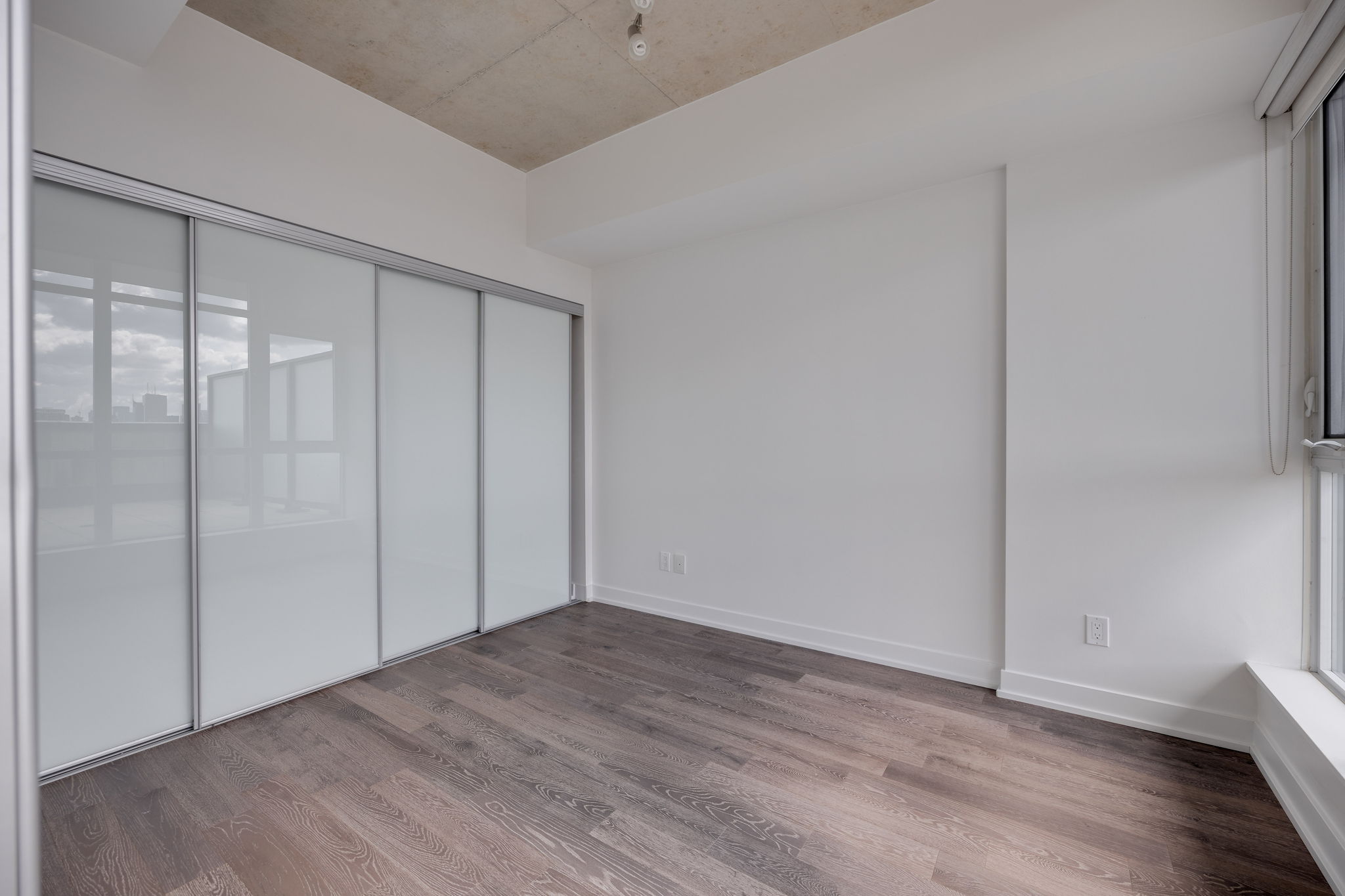Toronto property showcase — delivered property photograph 11