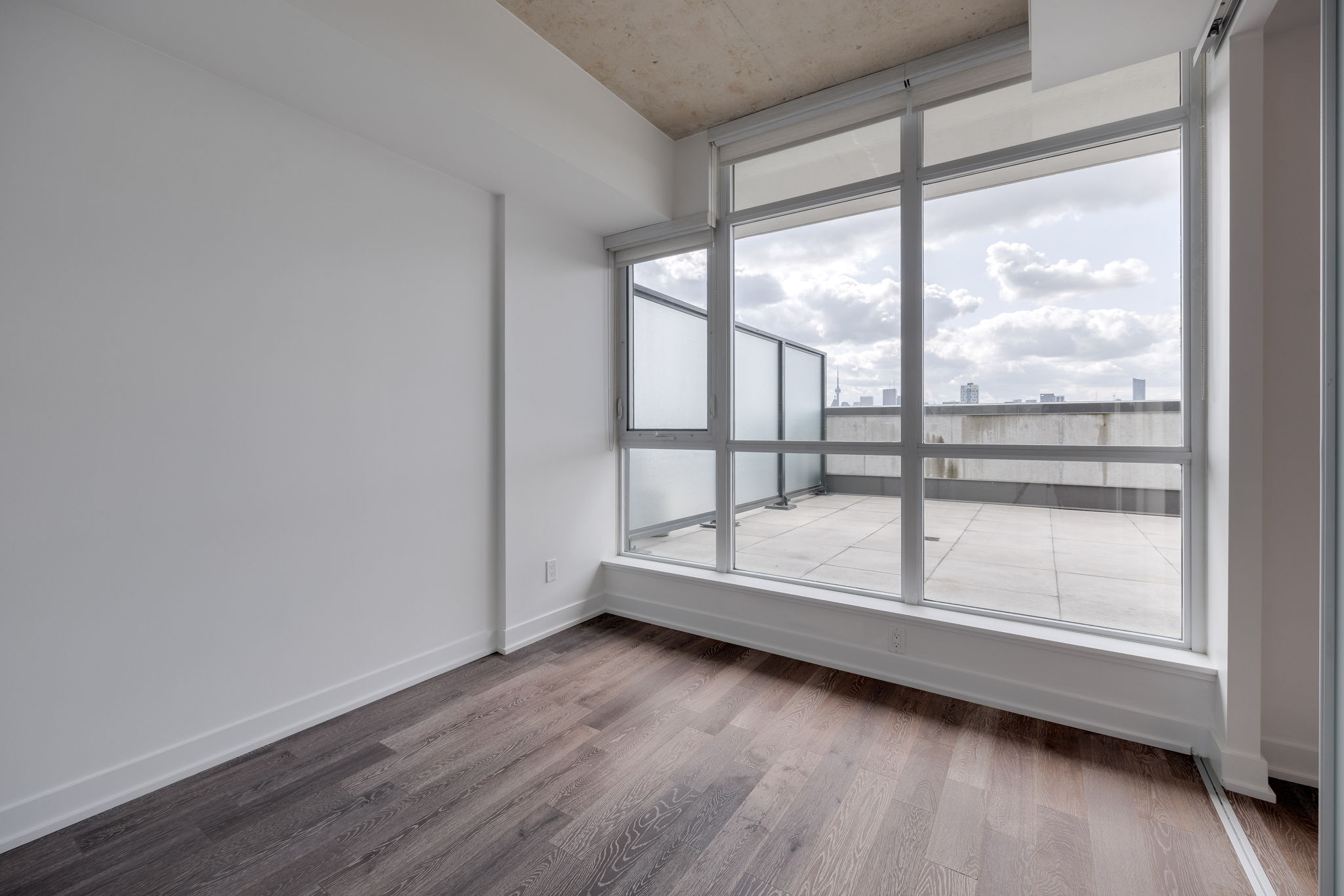Toronto property showcase — delivered property photograph 12