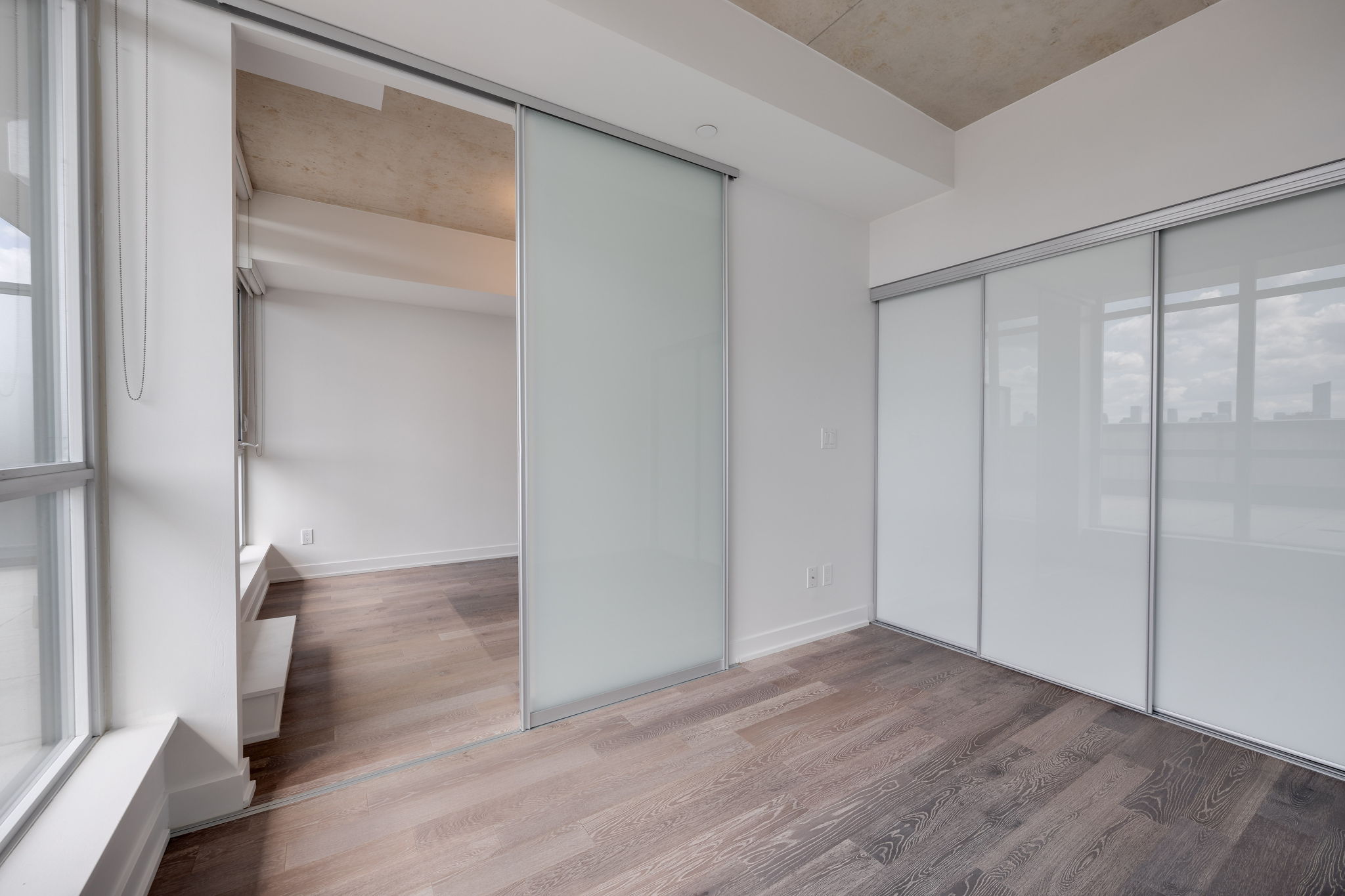 Toronto property showcase — delivered property photograph 14