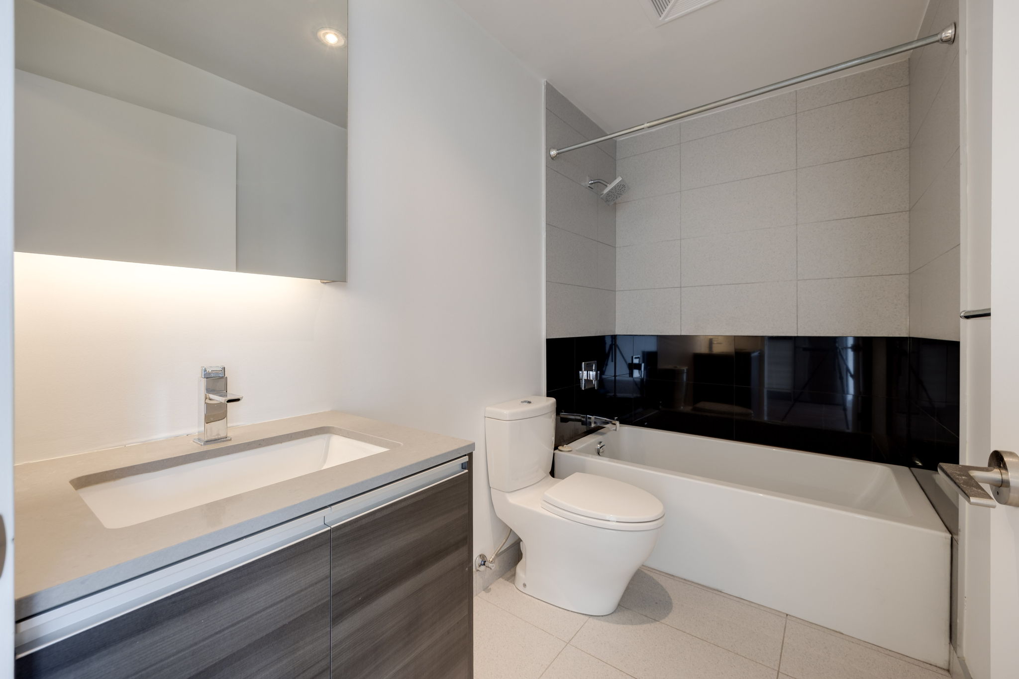 Toronto property showcase — delivered property photograph 15