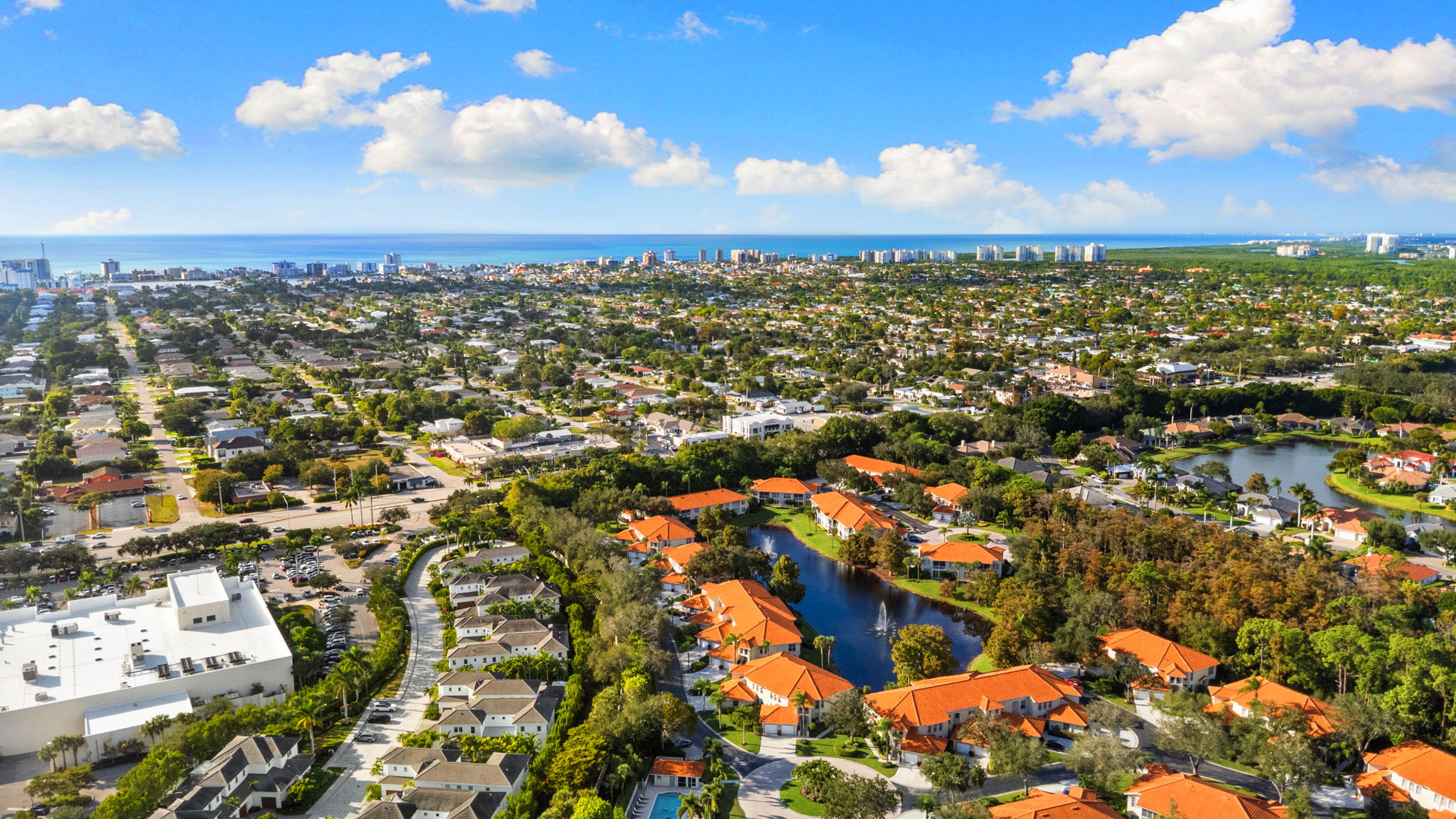 Aerial view showing Pelican Marsh and proximity to the Gulf
