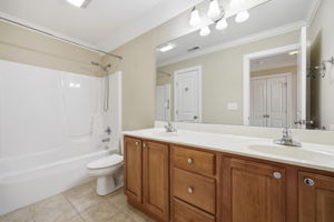  Photo 46