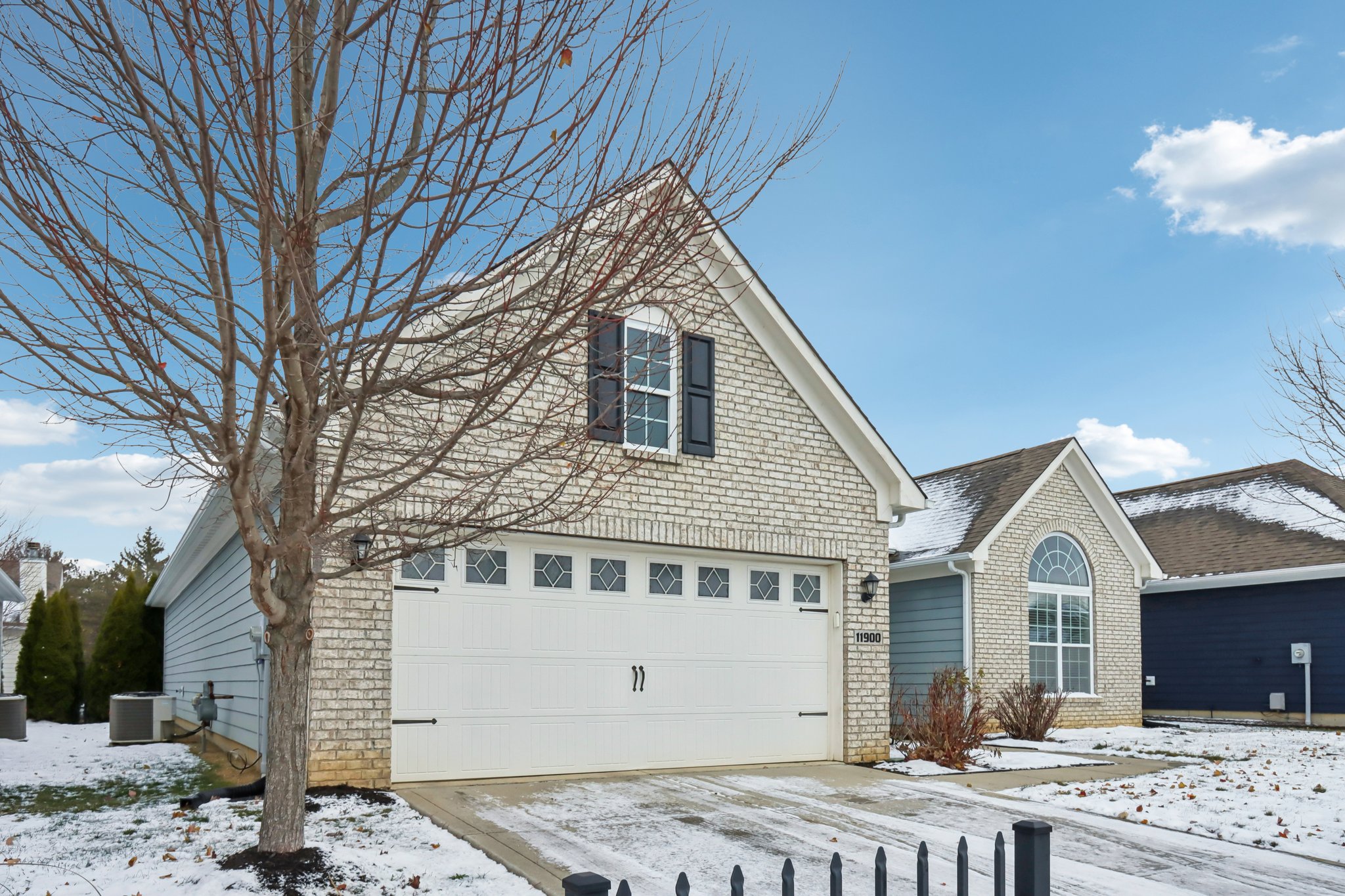 Avedon Way-S0212-002.jpg