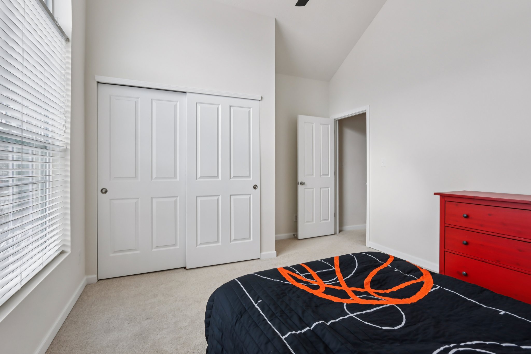 Avedon Way-S0212-021.jpg