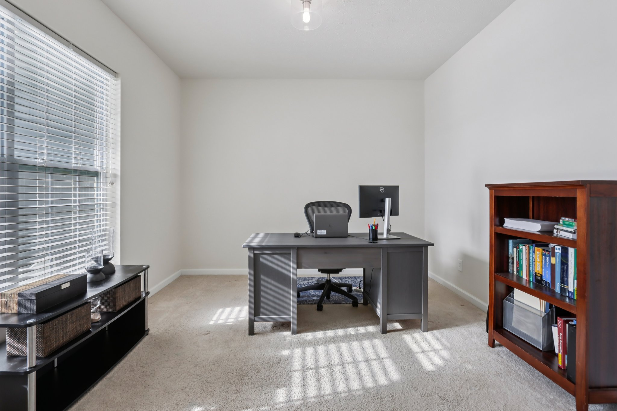 Avedon Way-S0212-025.jpg