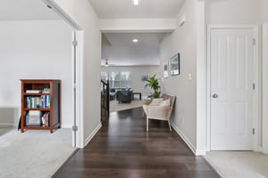 Avedon Way-S0212-006.jpg