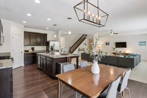 Avedon Way-S0212-012.jpg