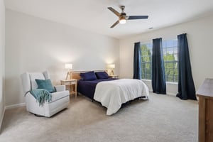 Avedon Way-S0212-028.jpg