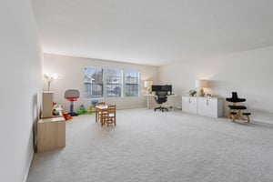 Avedon Way-S0212-033.jpg