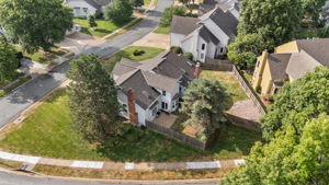  Photo 44
