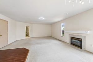 128 St Ct E-S0205-005.jpg