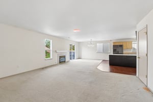128 St Ct E-S0205-007.jpg