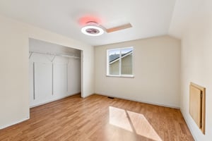 128 St Ct E-S0205-014.jpg