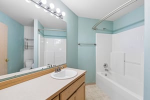 128 St Ct E-S0205-018.jpg