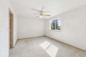 128 St Ct E-S0205-019.jpg