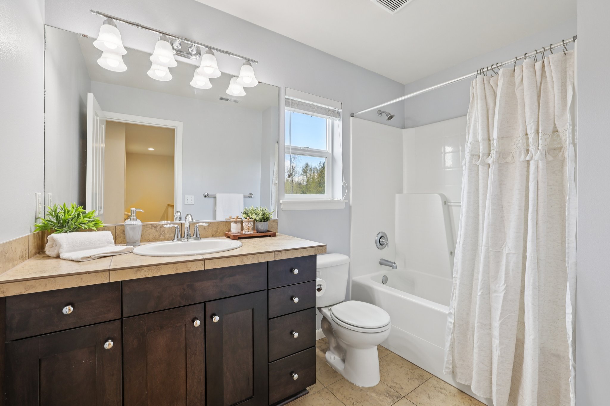 34th St-S1704-036.jpg