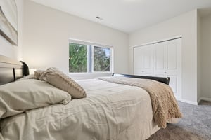 34th St-S1704-029.jpg