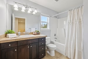 34th St-S1704-036.jpg