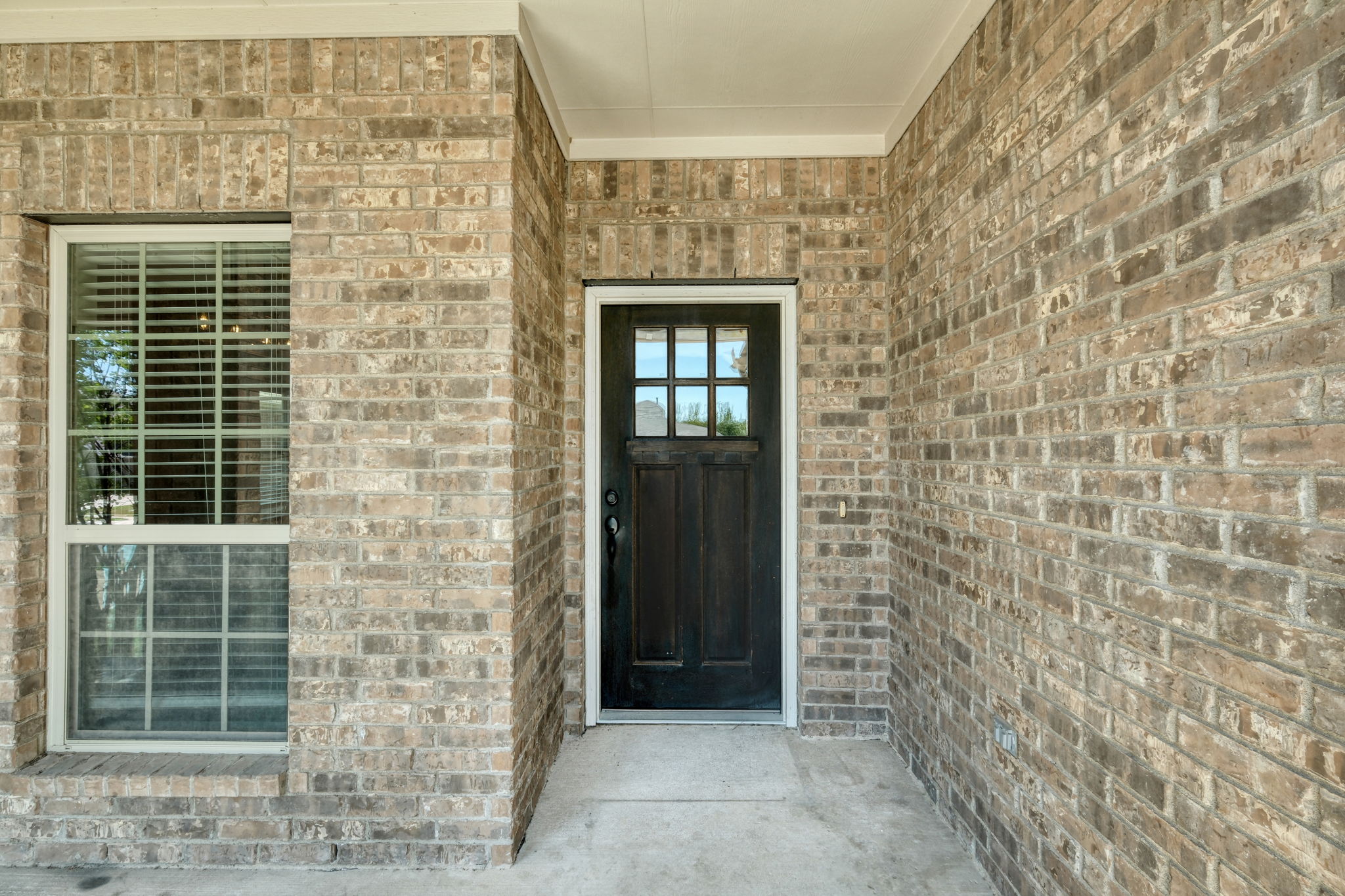 Front Entry Detail