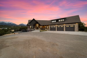  Photo 0