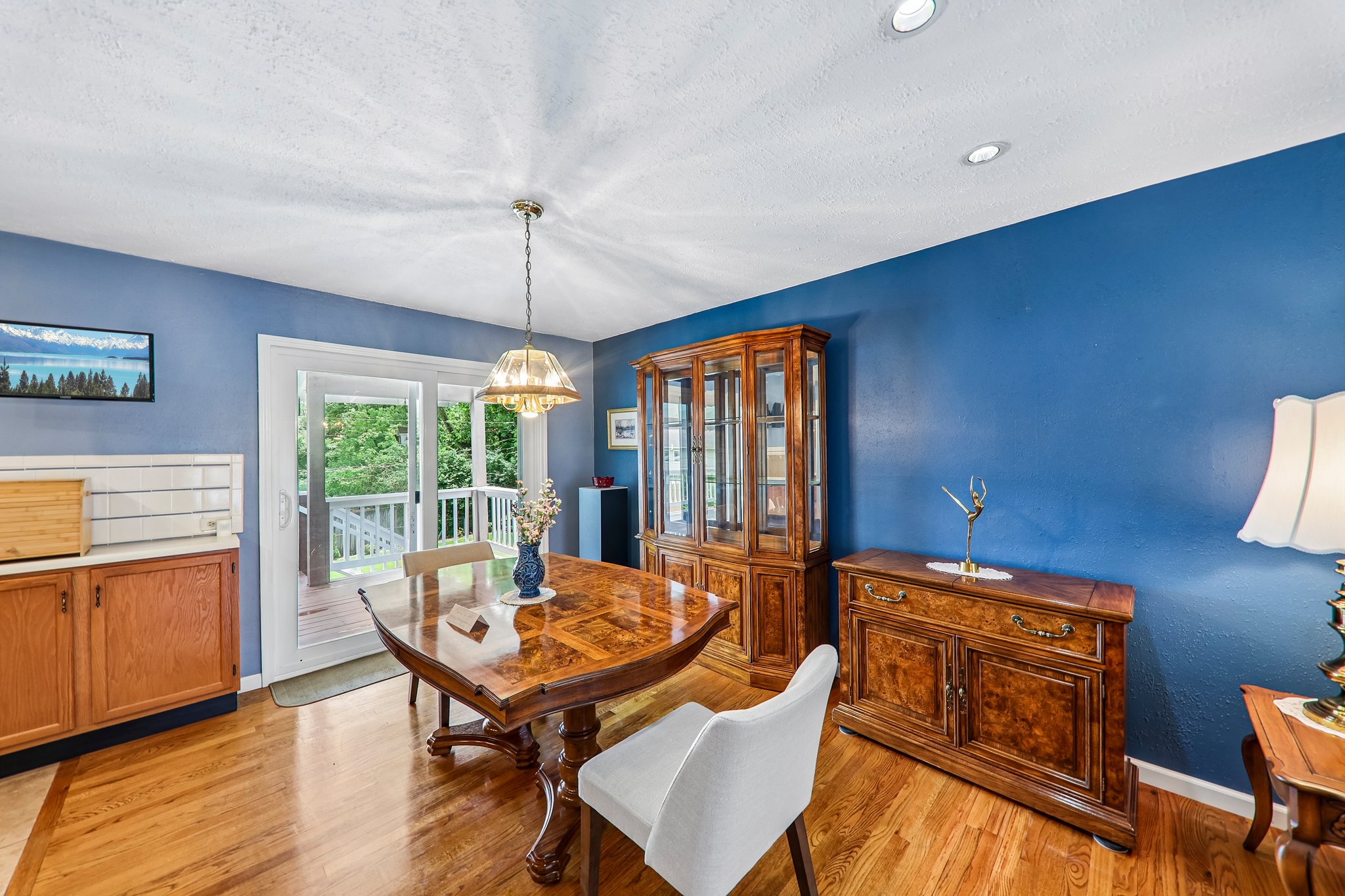 11906 Flushing Dr-S0906-012.jpg
