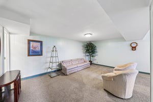 11906 Flushing Dr-S0906-024.jpg