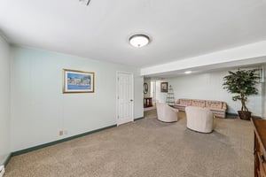 11906 Flushing Dr-S0906-028.jpg