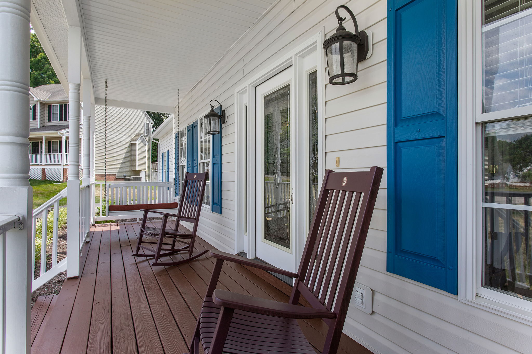 04-Front Porch