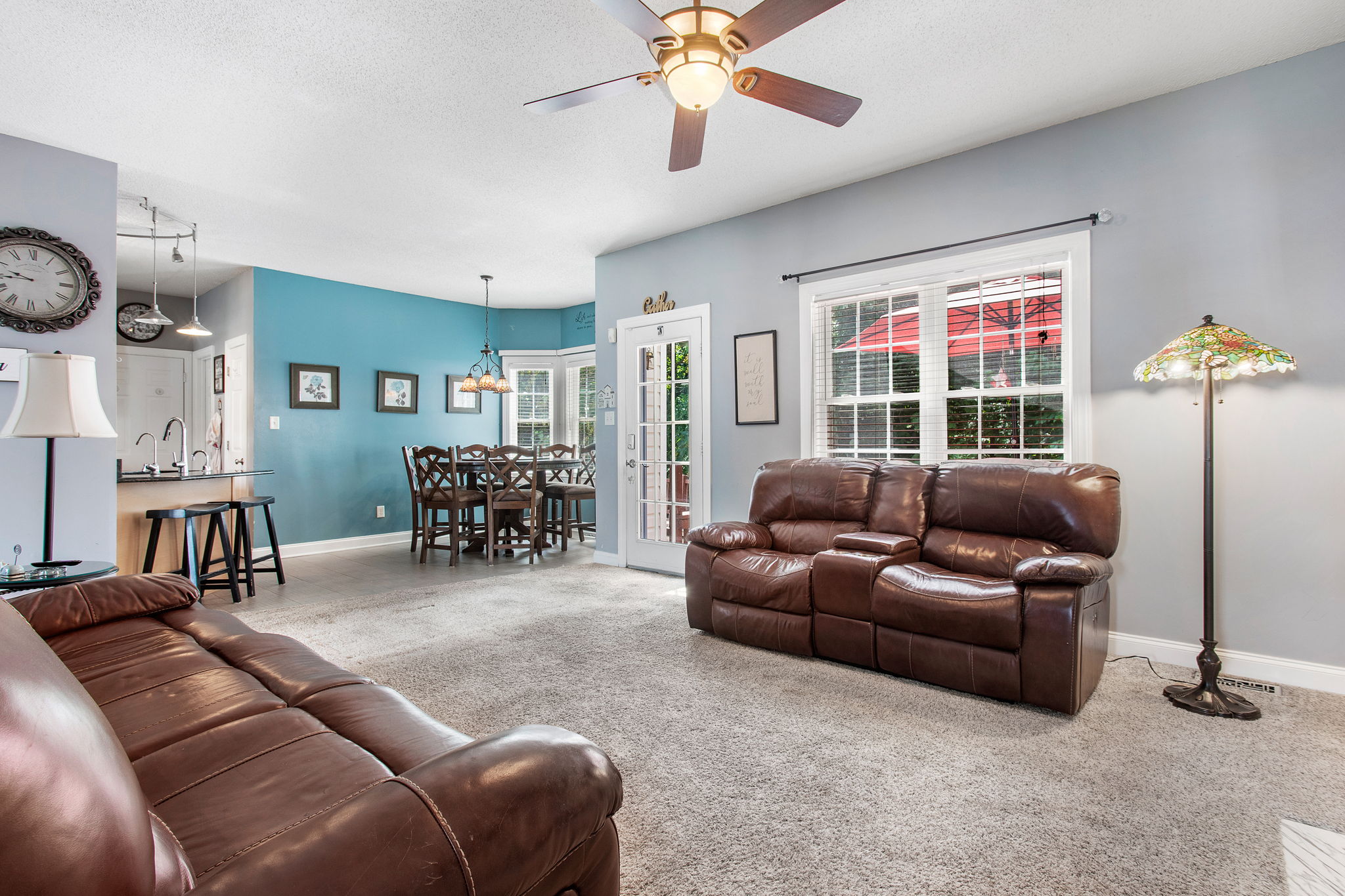 11-Family Room