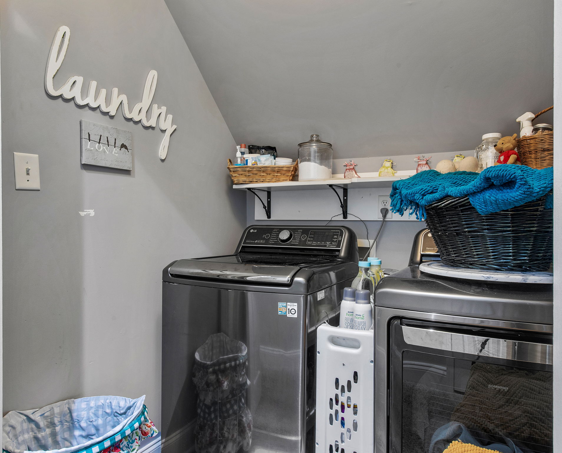 36-Laundry Room