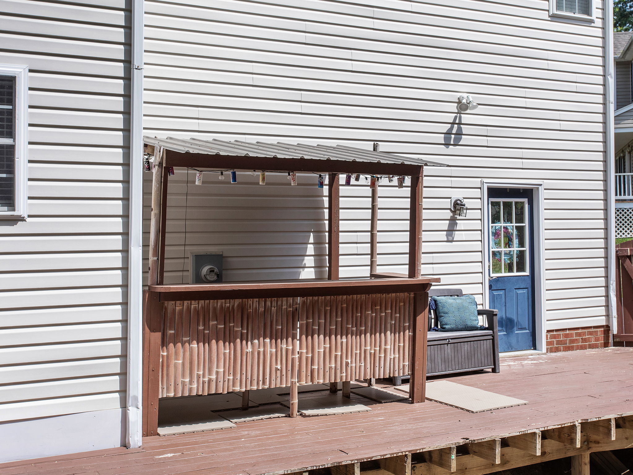 40-Tiki Bar