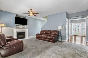 08-Family Room