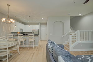  Photo 0