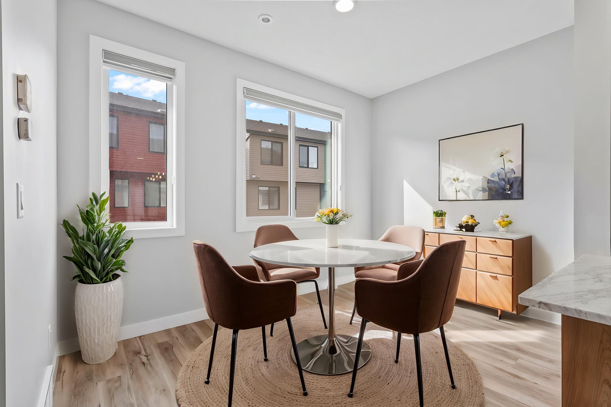 P1040144 virtually staged.jpeg