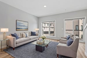 P1040119 virtually staged.jpeg