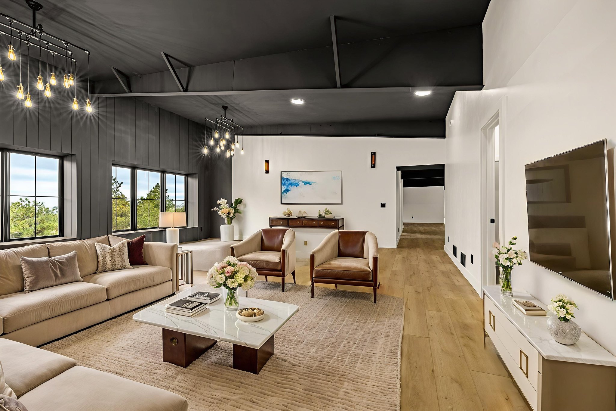 6L0A5026 virtually staged.jpeg